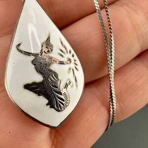 Vintage Sterling Siam Niello Pendant Necklace Thai White Enamel 925 Silver 20"